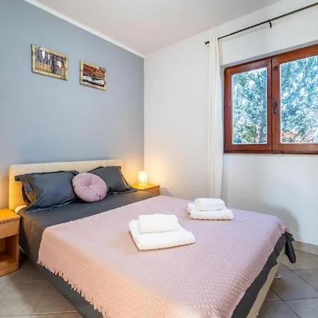 Apartment Busic *