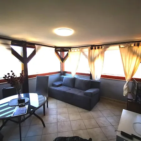 Busic Apartment *